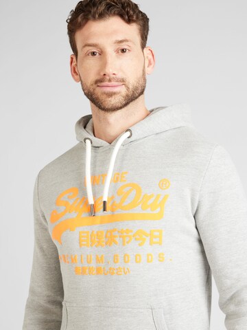 Felpa di Superdry in grigio