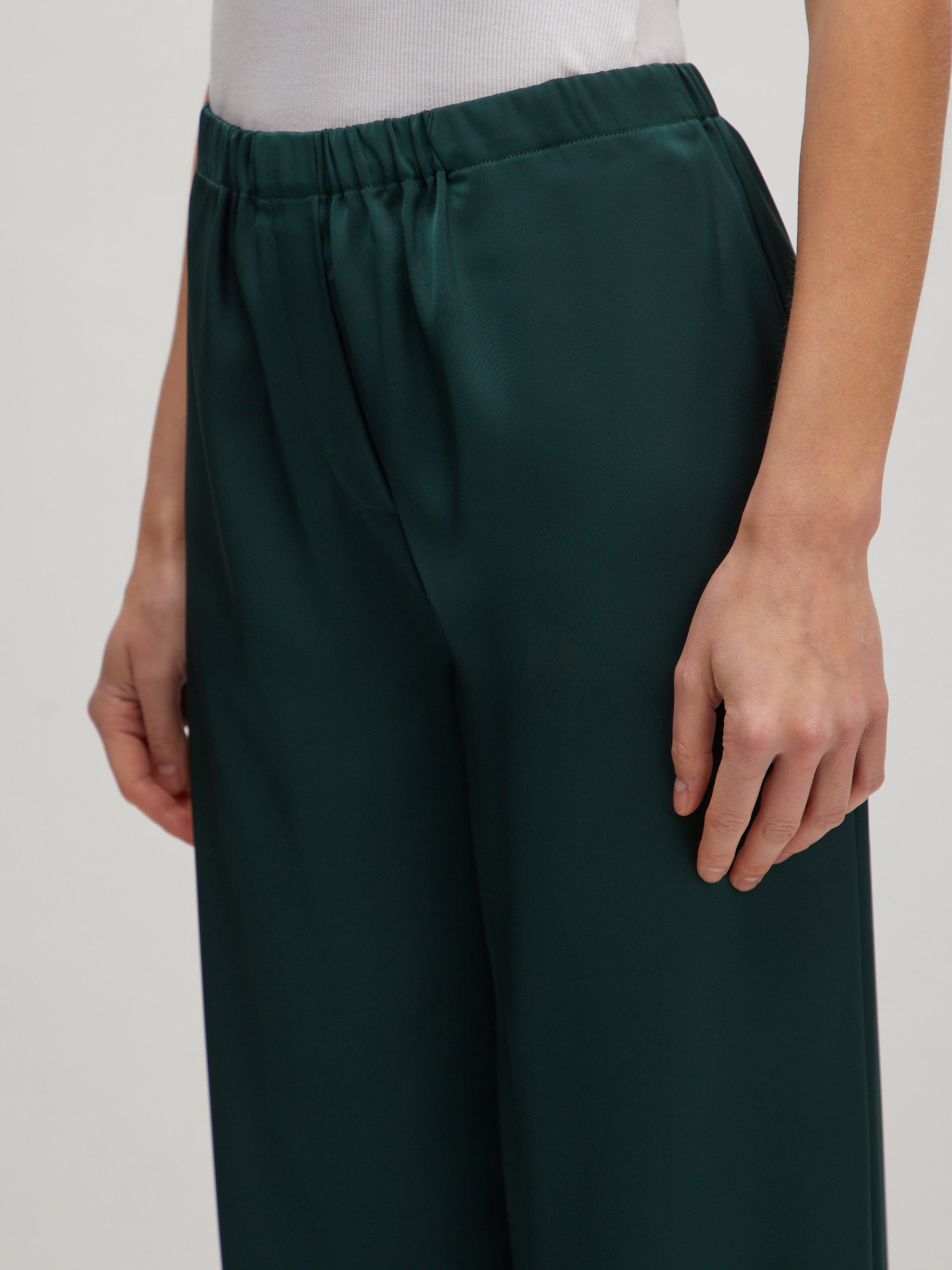 EDITED Prodotti Pantaloni 'Elodie' verde