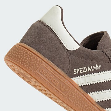 ADIDAS ORIGINALS Trainers 'Handball Spezial' in Brown