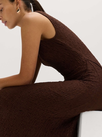 Marks & Spencer Kleid in Braun