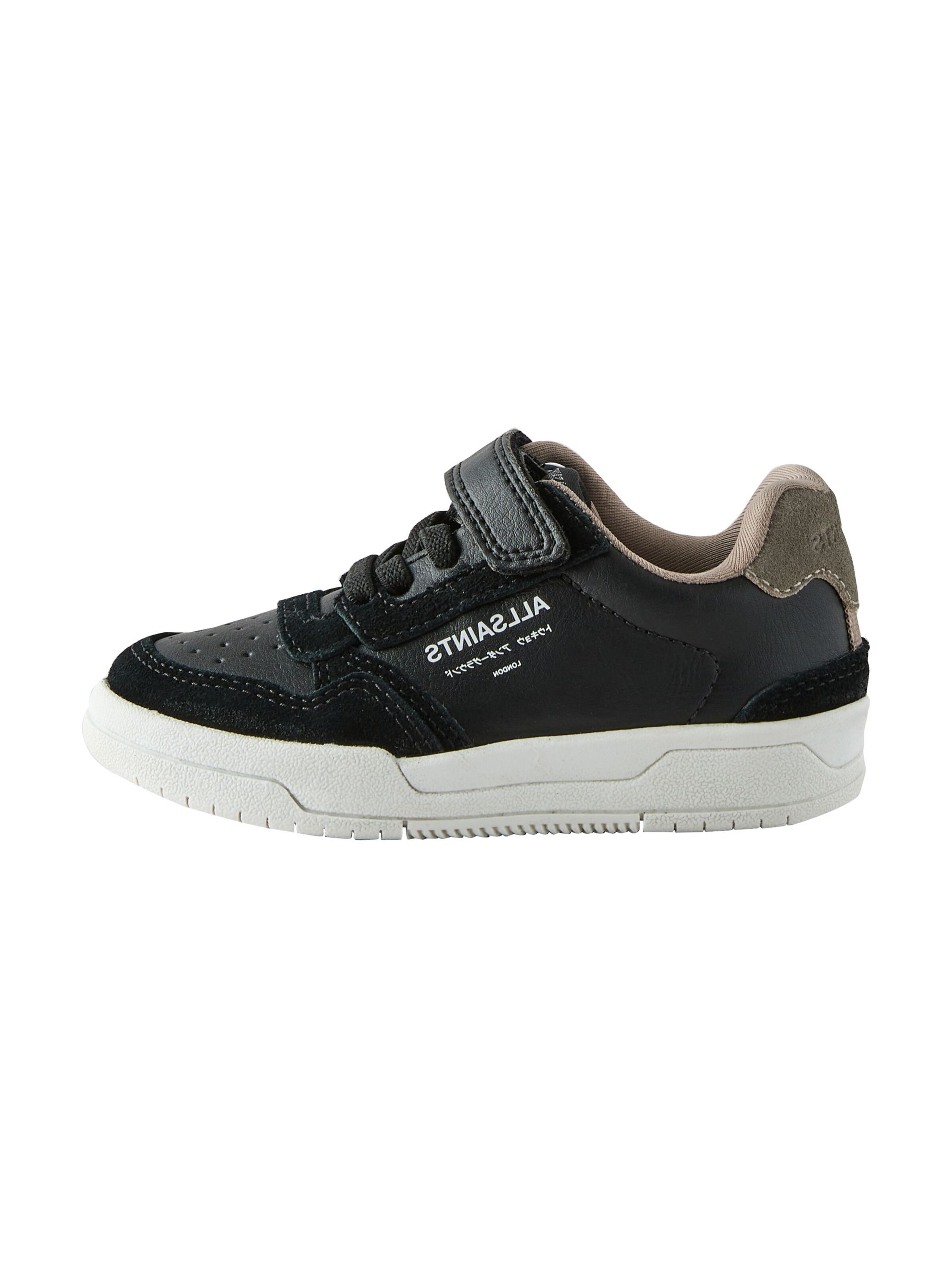 Sneaker di smALLSAINTS in nero: frontale