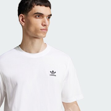 ADIDAS ORIGINALS Μπλουζάκι 'Trefoil Essentials' σε λευκό