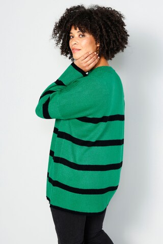 Angel of Style Sweater in Green