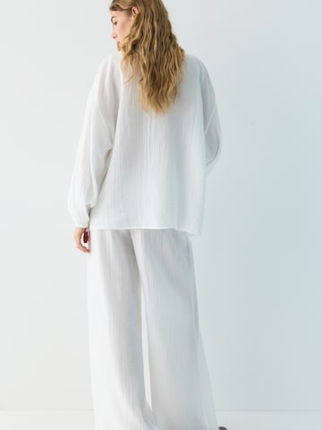 Pull&Bear Blouse in White