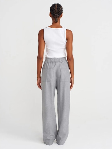 Dilvin Wide leg Broek in Grijs
