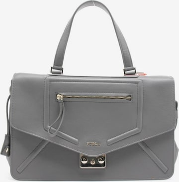 FURLA Schultertasche / Umhängetasche One Size in Grau: predná strana