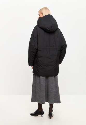 CESARE GASPARI Mantel in Schwarz