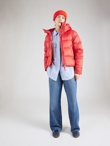 Giacca per outdoor 'ESSENCE' di HELLY HANSEN in rosso