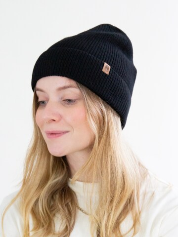 KOPYTO Beanie 'GAZELLE Leichte Wollmütze 100% Merinowolle RWS Unisex' in Black: front