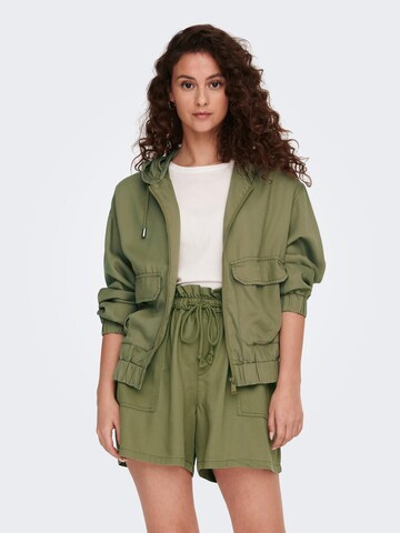 Veste mi-saison 'Kenya' ONLY en vert : devant