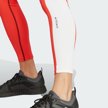 ADIDAS PERFORMANCE Skinny Sportbroek 'Techfit Colorblock' in Rood