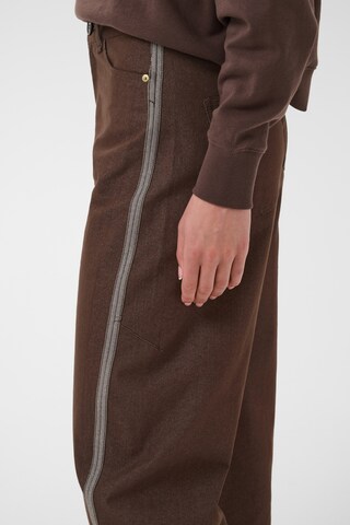 SAINT TROPEZ Loosefit Hose in Braun