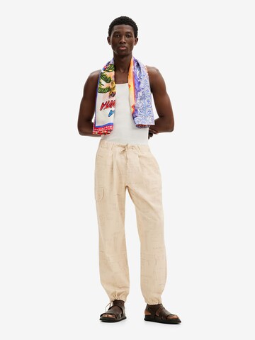 Desigual Loosefit Cargohose in Beige