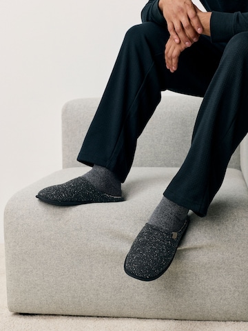 Next Тапки 'Neppy' в Серый