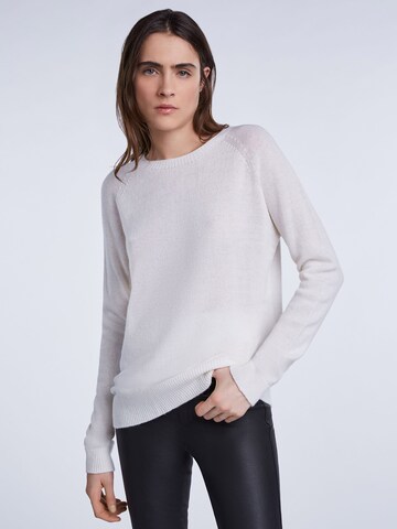 SET Пуловер в бяло
