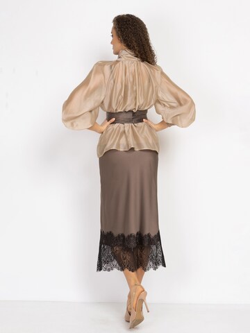 JIORO Bluse 'ESSENTIALS'‌‌‌‌‌‌‌‌‌ in Beige