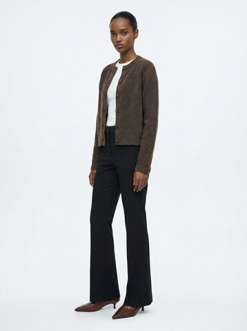 The Base Theory Плетена жилетка 'CARDIGAN' в кафяво