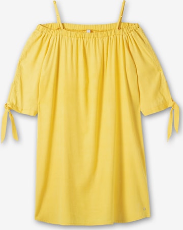 SHEEGO - Vestido de praia em amarelo: frente