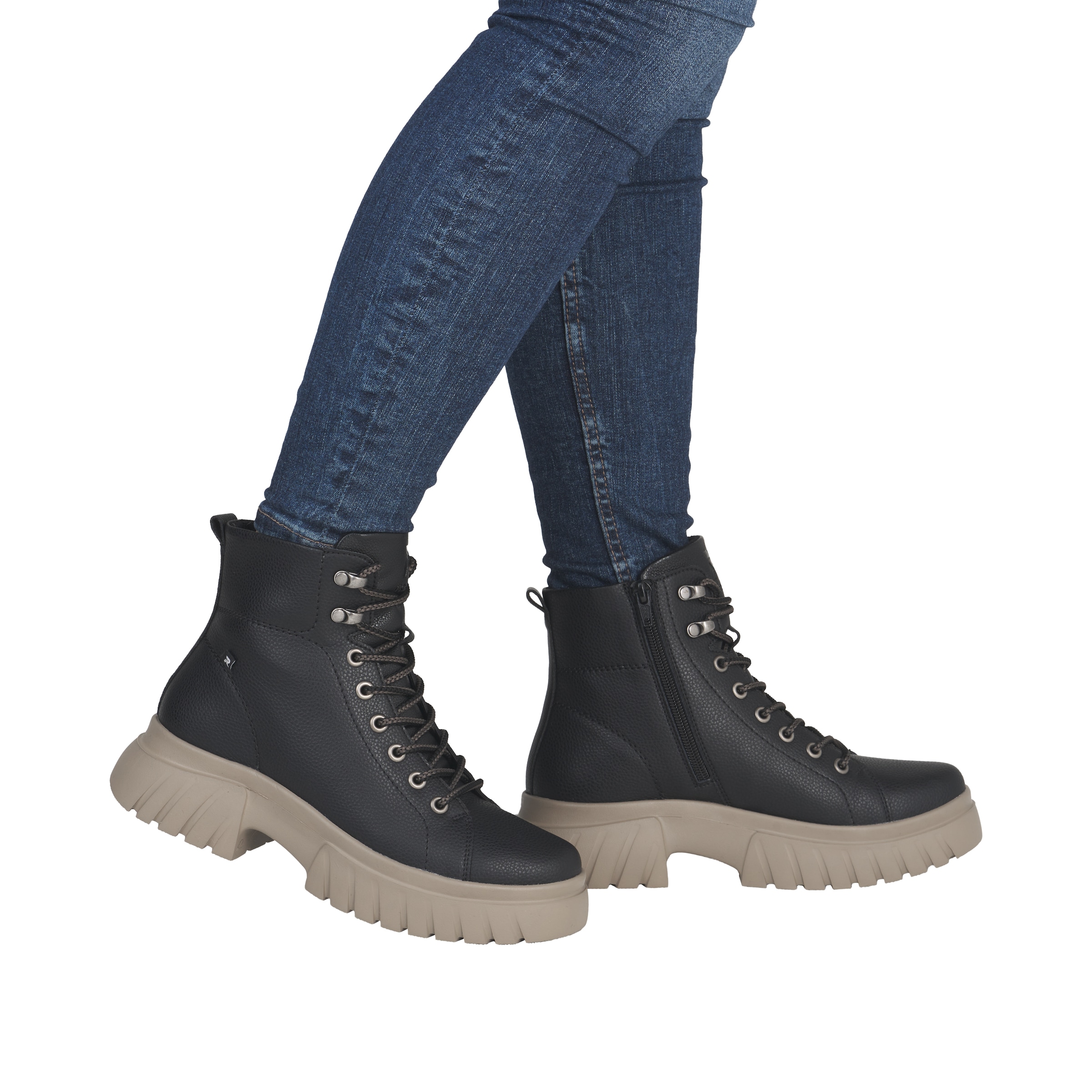 Rieker Schnürstiefelette in Schwarz