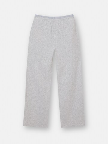 Wide leg Pantaloni de la Pull&Bear pe gri