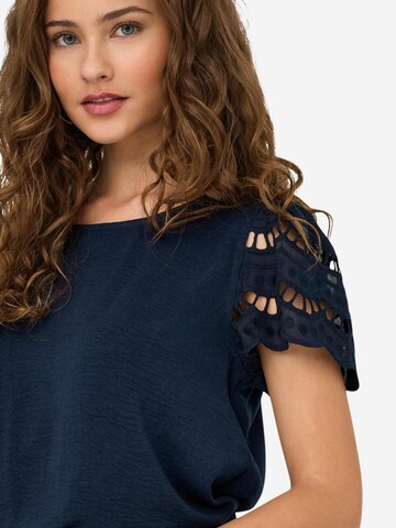 Maglietta 'Jdyhannah S/S Lace Wvn 15312609' di Jaqueline de Yong in blu