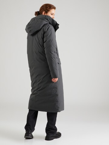 Manteau fonctionnel 'Asha' elvine en gris