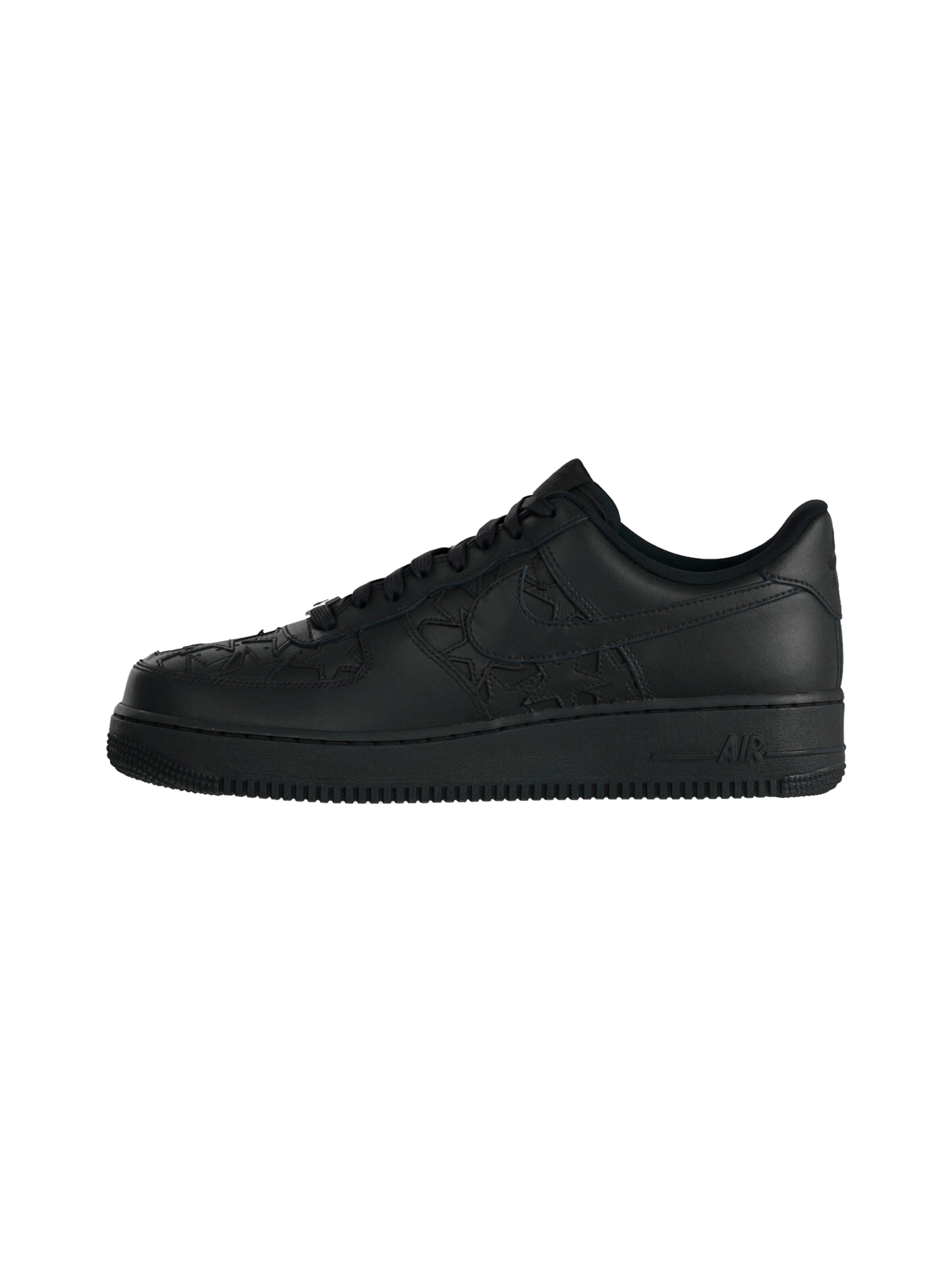 Nike Sportswear Nizke superge 'Nike Air Force 1 '07' | črna barva: sprednja stran