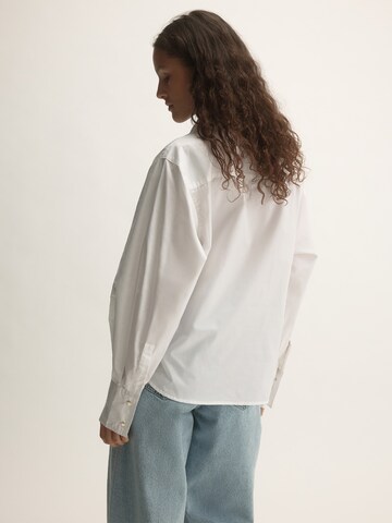 KAVAZI Bluse i hvid