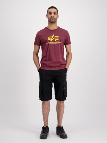 ALPHA INDUSTRIES Bluser & t-shirts i grøn