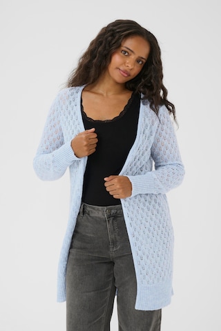 Cardigan 'Loura' KAFFE CURVE en bleu : devant