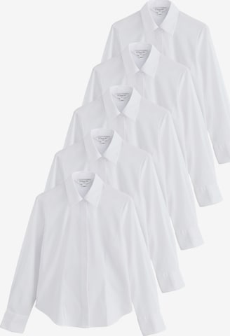 Next Pusero värissä valkoinen: etupuoli