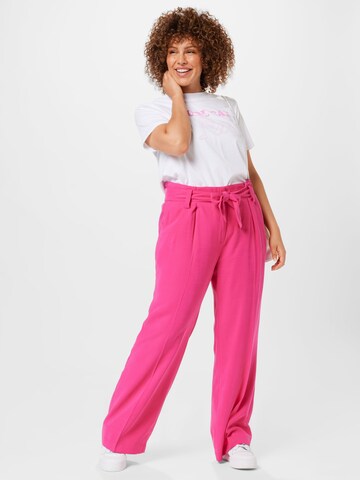 ONLY Carmakoma T-Shirt 'Pink' in Weiß