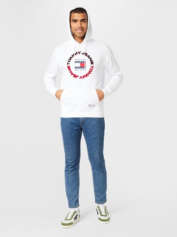 Sweat-shirt Tommy Jeans en blanc