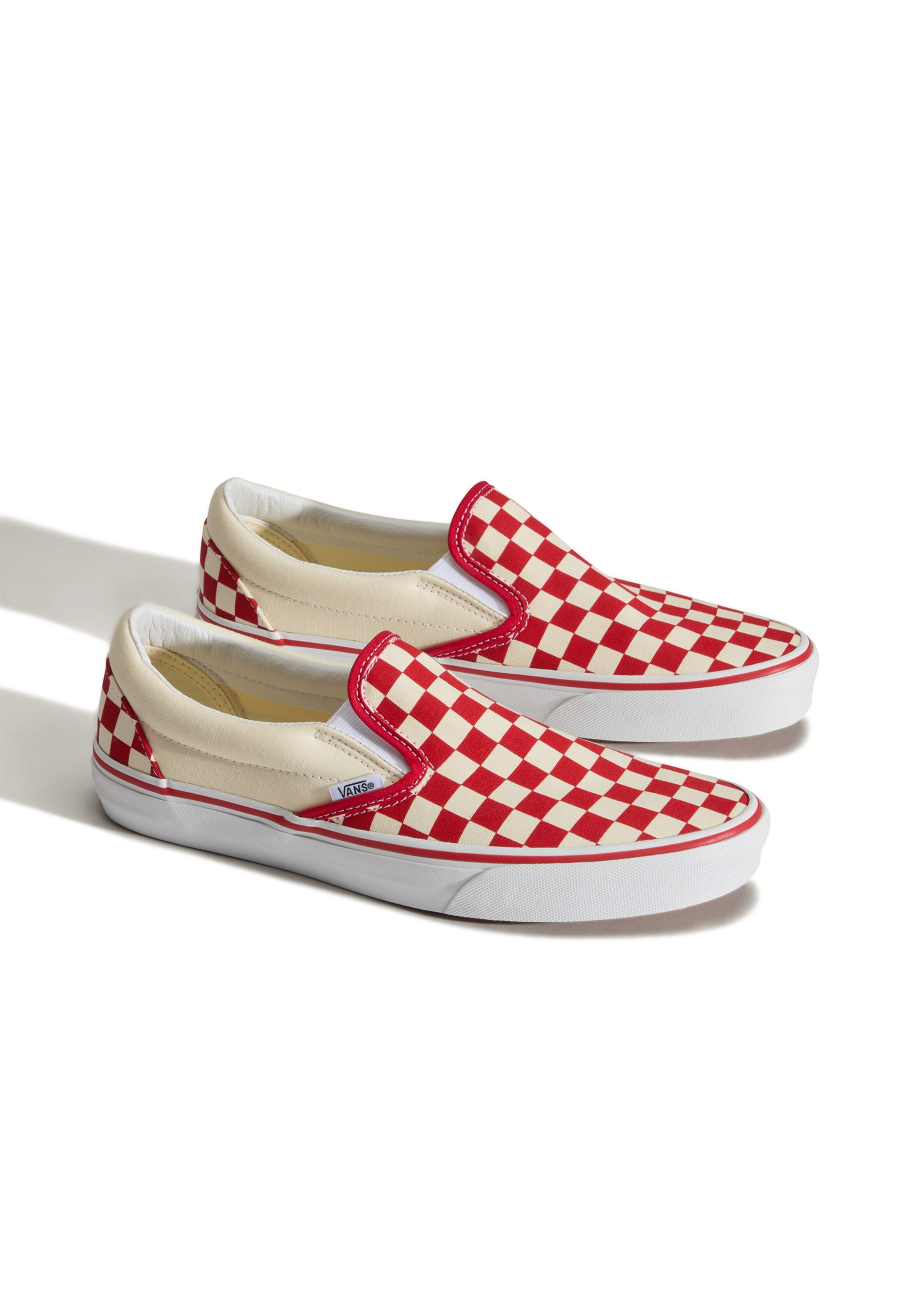 VANS 6115 - UX Shoes Low 'Classic Slip-On' in Rot