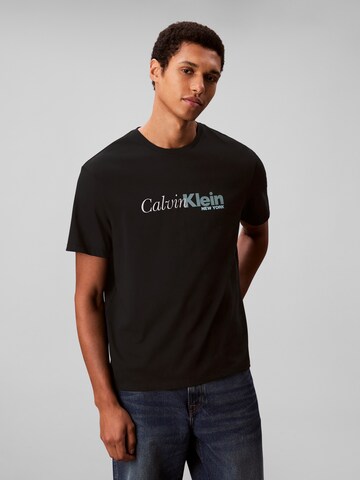 Calvin Klein Футболка в Черный: спереди