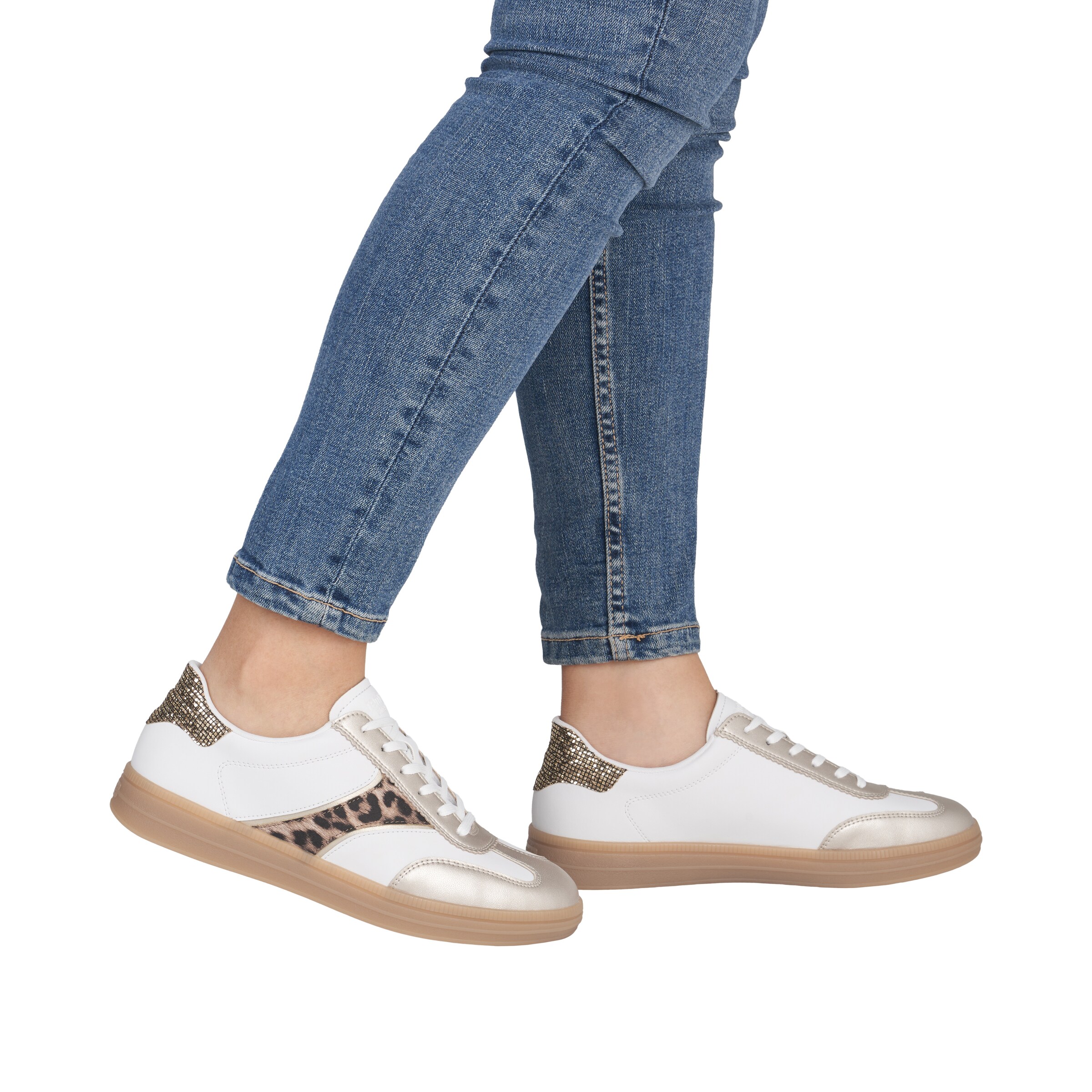 Baskets basses REMONTE en blanc