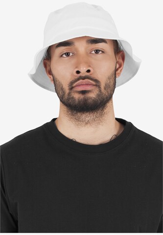 Cappello 'Bucket' di Flexfit in bianco