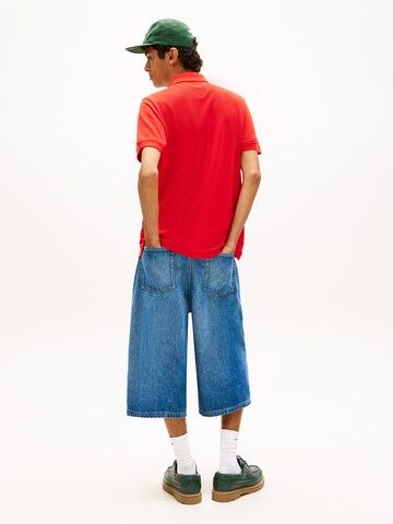 Tricou 'ESS' de la Tommy Jeans pe roșu