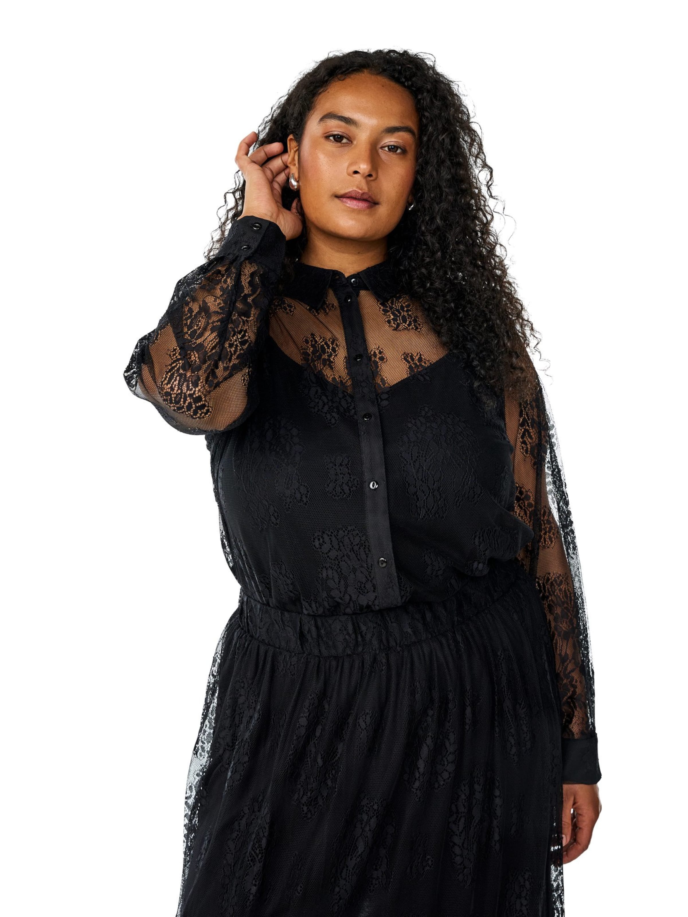 ZizziBluza 'Milovia' - crna boja: prednji dio