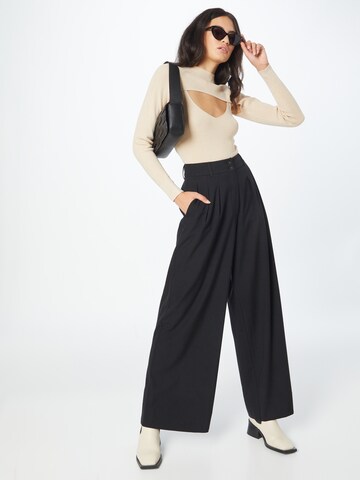 FIVEUNITS Wide leg Pleat-Front Pants 'Karen' in Black