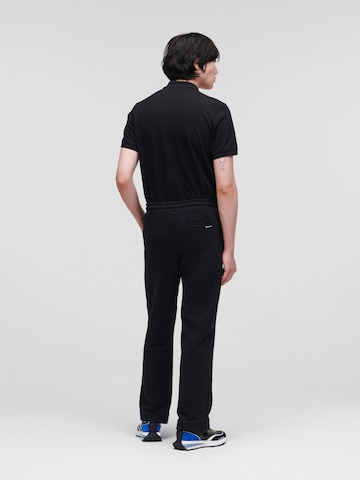 Regular Pantaloni de la Karl Lagerfeld pe negru