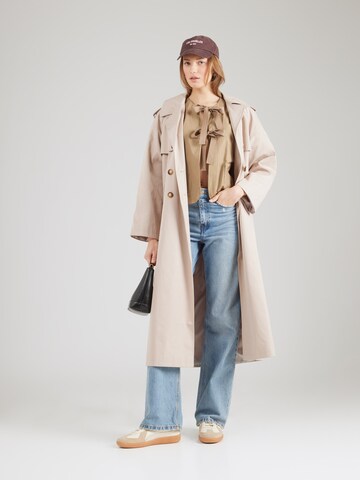 Summum Blouse in Bruin