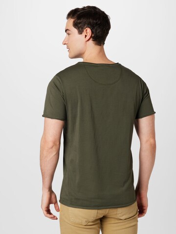 DRYKORN T-shirt 'Kendrick' i grön
