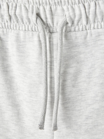 LMTD - Tapered Pantalón 'Talo' en gris