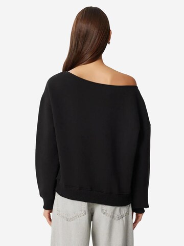 Happiness İstanbul Sweatshirt in Black