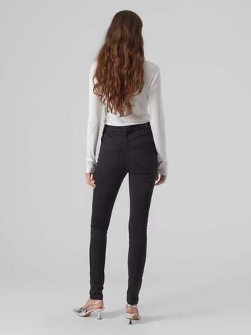 VERO MODA Skinny Farkut 'Sophia' värissä harmaa