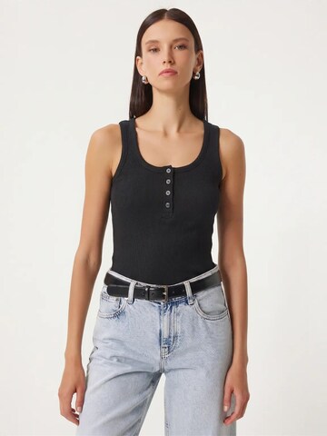 Happiness İstanbul Top 'Camis' – černá