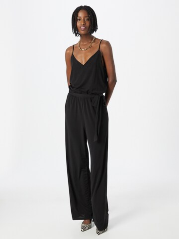 mbym Jumpsuit 'Basia' in Zwart: voorkant