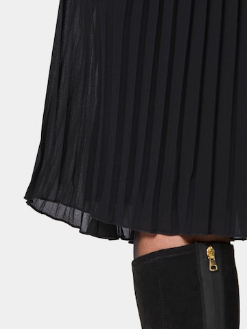 Goldner Skirt in Black