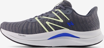 Scarpa da corsa 'FuelCell Propel v4' di new balance in grigio